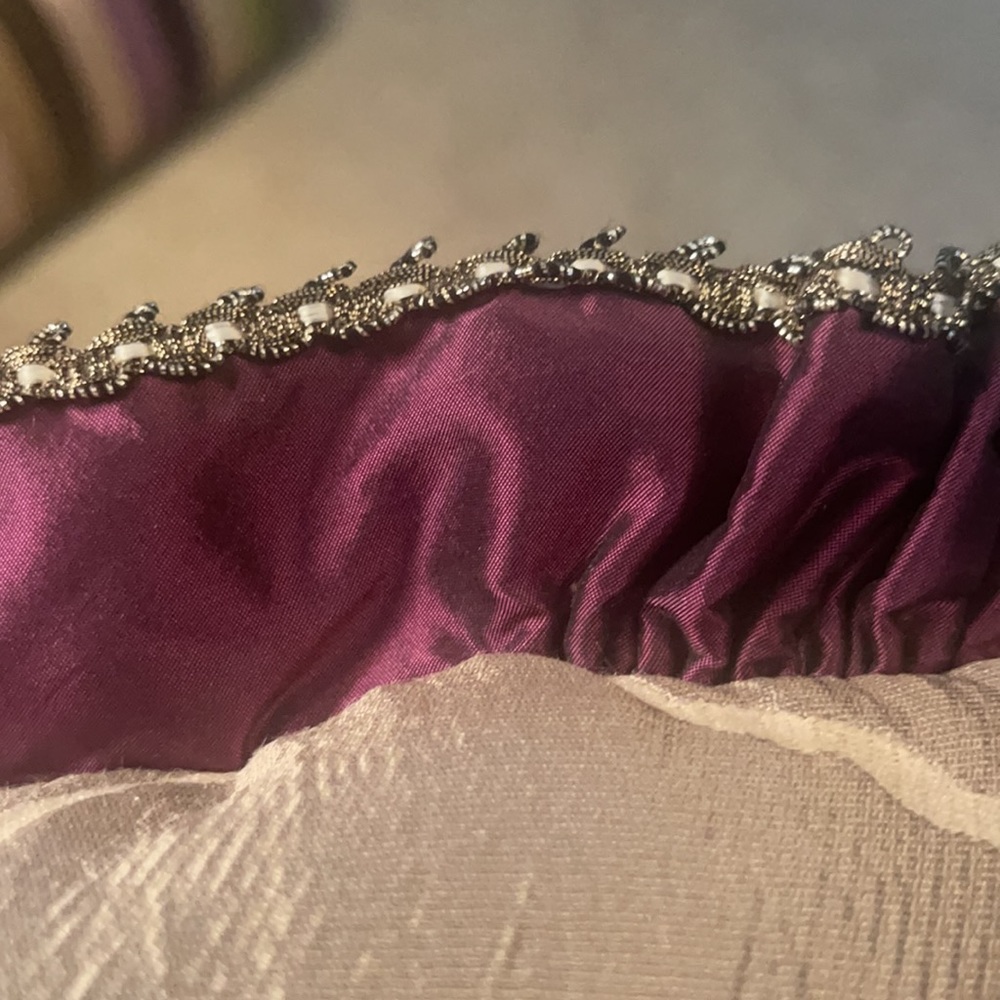Custom pillow - Picture 6 of 8